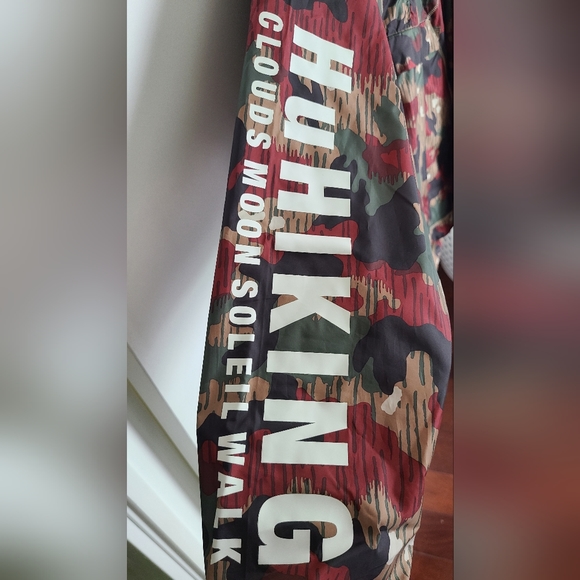 Adidas × Pharrel Williams hiking jacket - Picture 3 of 4